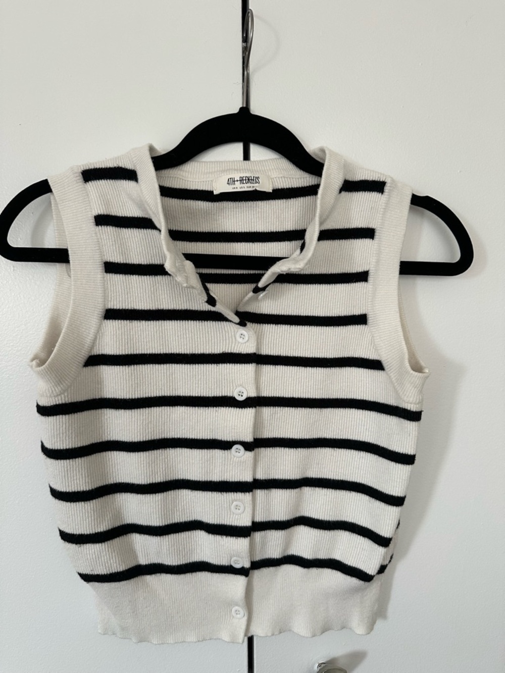 Striped Sleeveless Button-Front Tank Top - White/Black